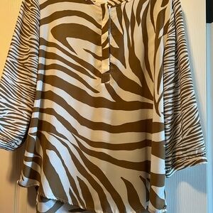 Chico’s tunic top